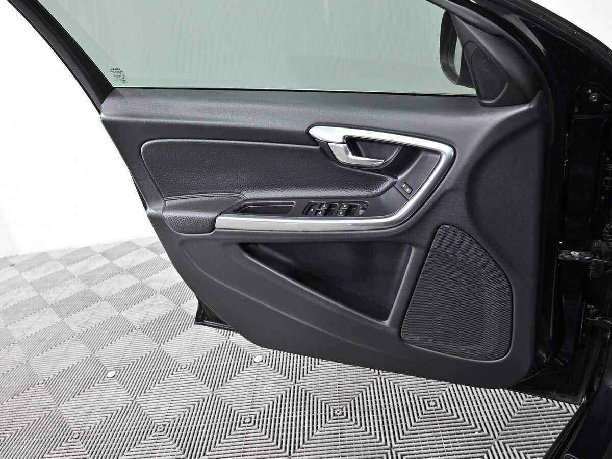 Volvo S60 2013 года с пробегом. Фото: #10