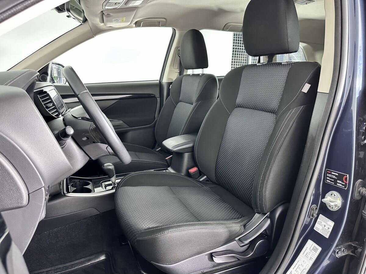 Mitsubishi Outlander 2019 года с пробегом. Фото: #10