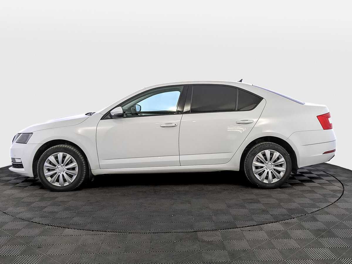 Skoda Octavia 2018 года с пробегом. Фото: #7