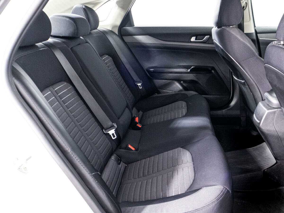 Kia K5 2020 года с пробегом. Фото: #23