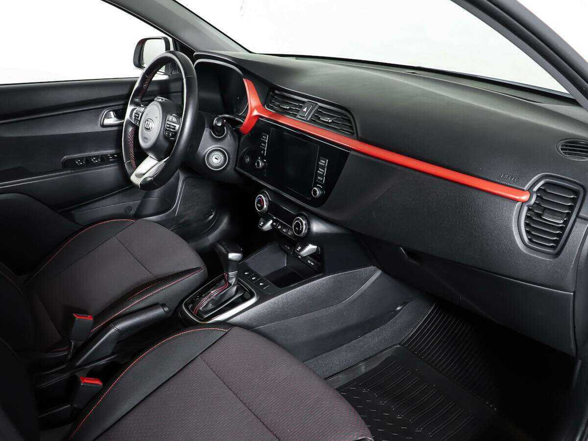 Kia Rio 2021 года с пробегом. Фото: #9