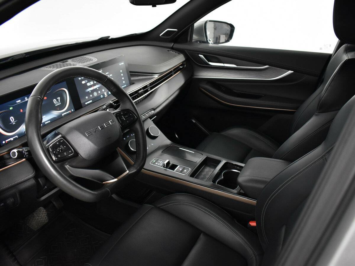 EXEED LX 2024 года с пробегом. Фото: #8
