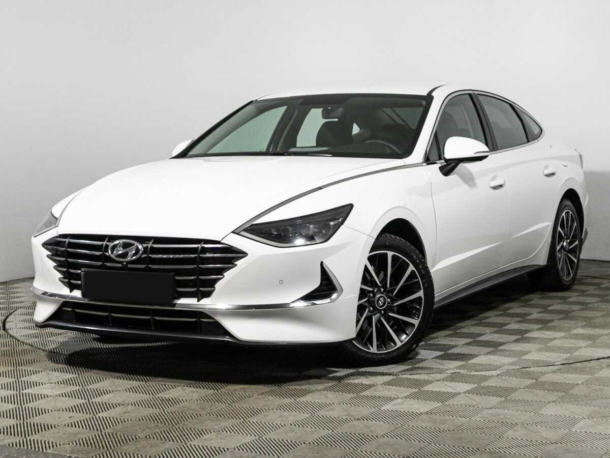 Hyundai Sonata 2022 года с пробегом. Посмотреть фото