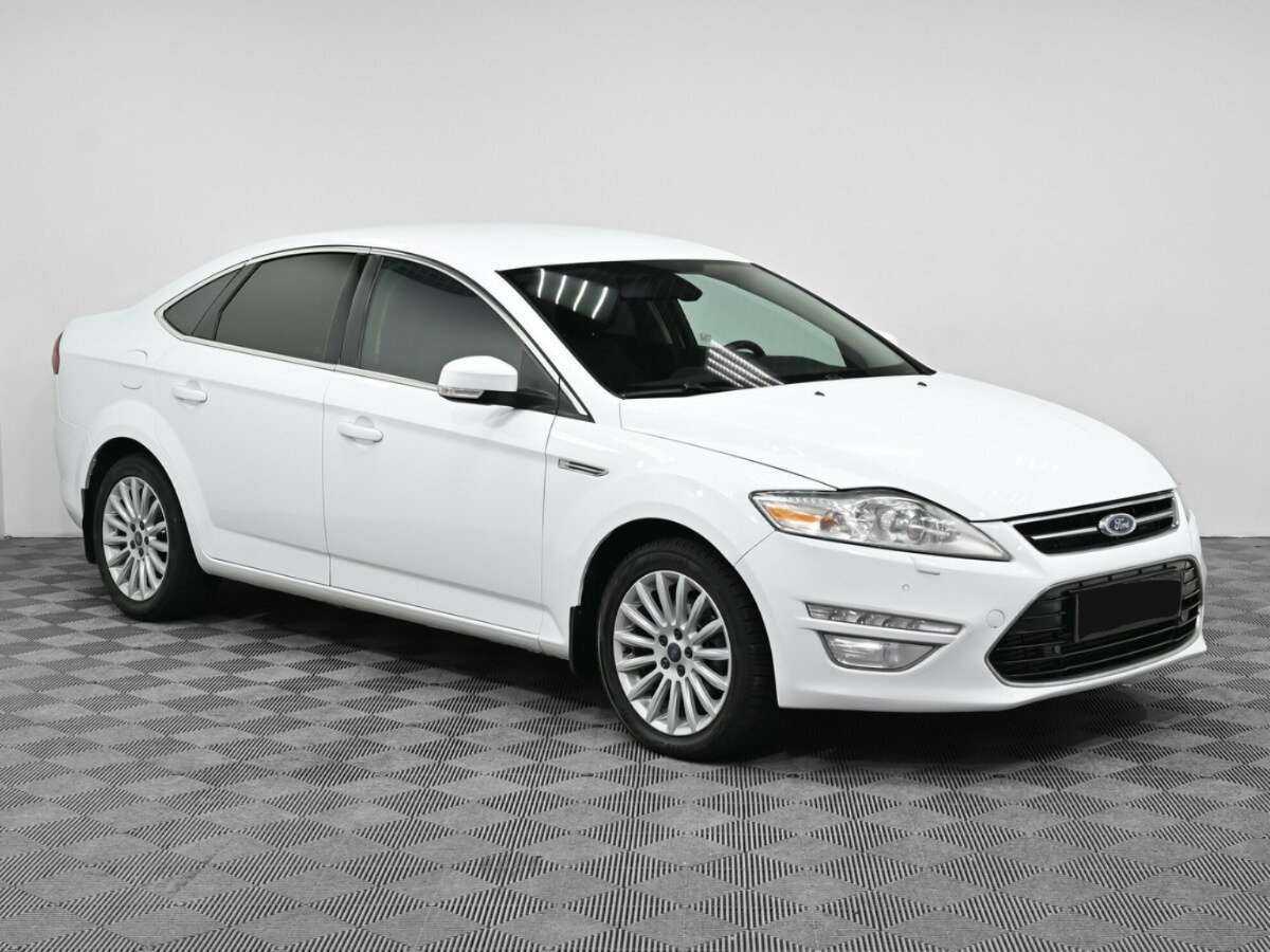 Ford Mondeo 2013 года с пробегом. Фото: #2