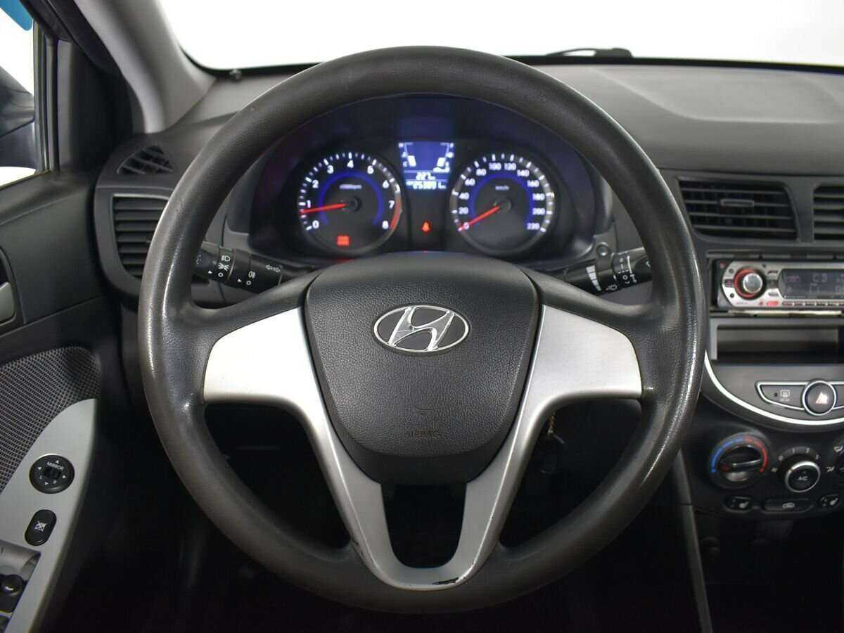 Hyundai Solaris 2013 года с пробегом. Фото: #11