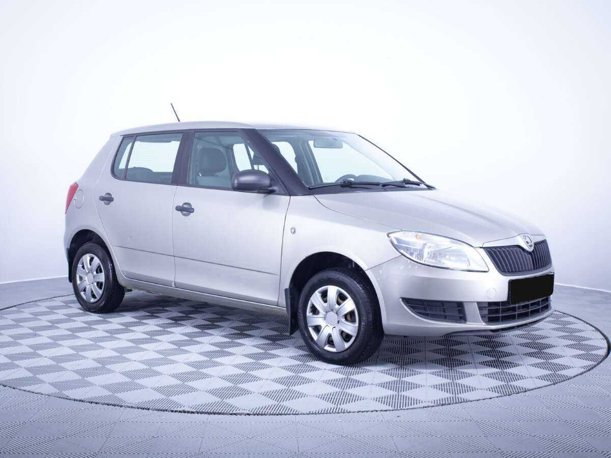 Skoda Fabia 2013 года с пробегом. Фото: #2