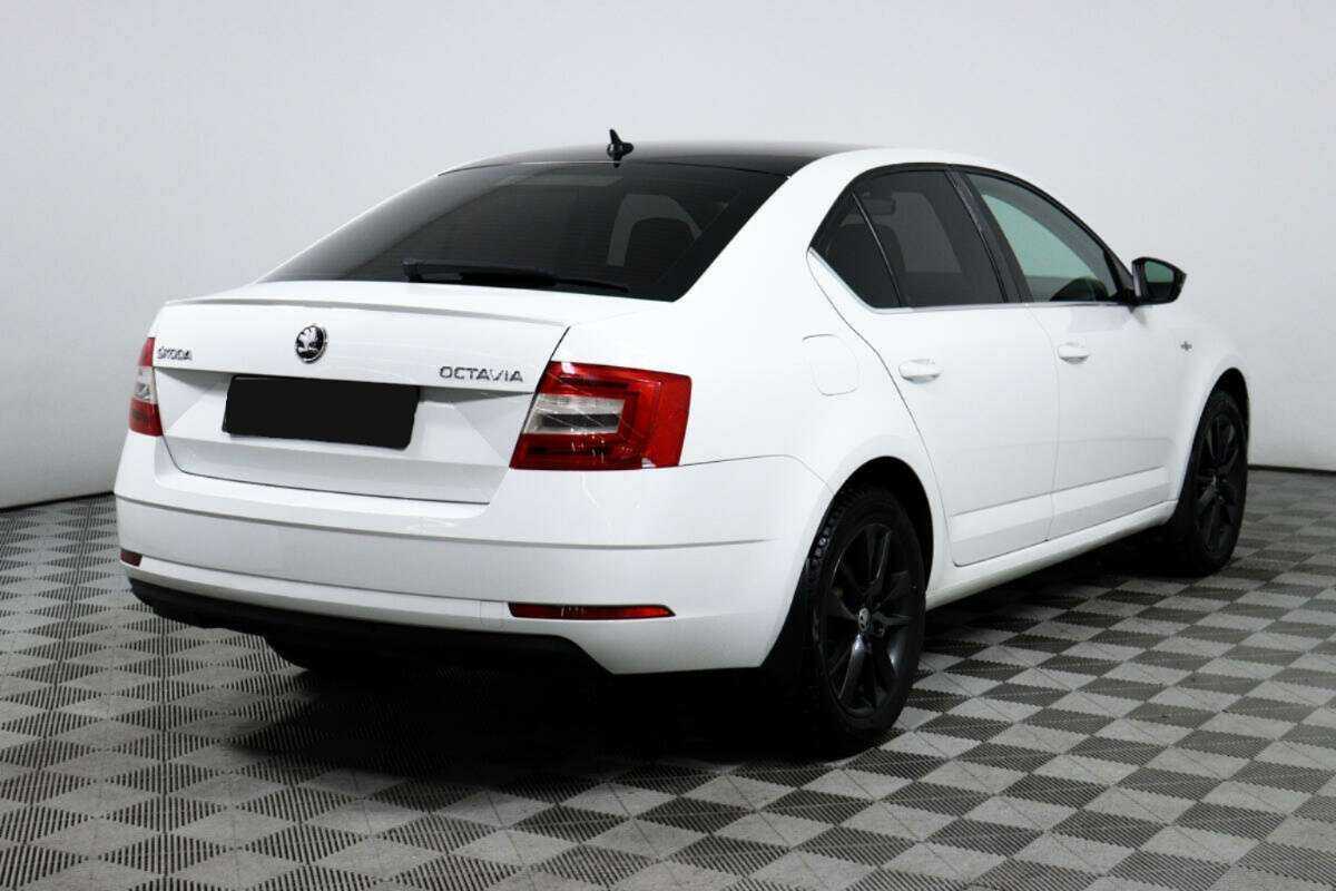 Skoda Octavia 2020 года с пробегом. Фото: #4