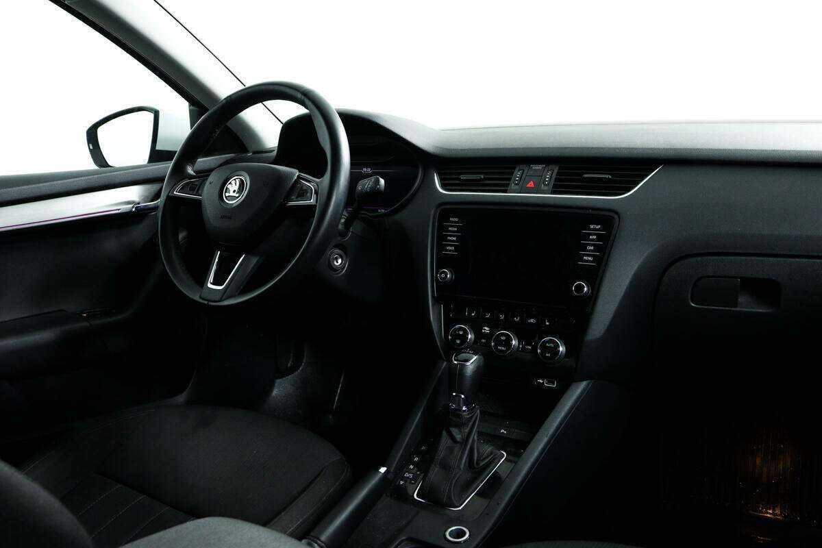 Skoda Octavia 2018 года с пробегом. Фото: #8