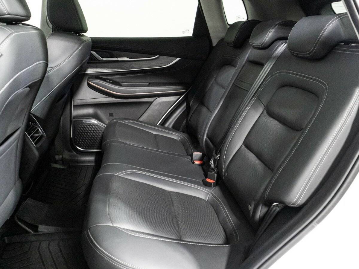 EXEED LX 2023 года с пробегом. Фото: #9