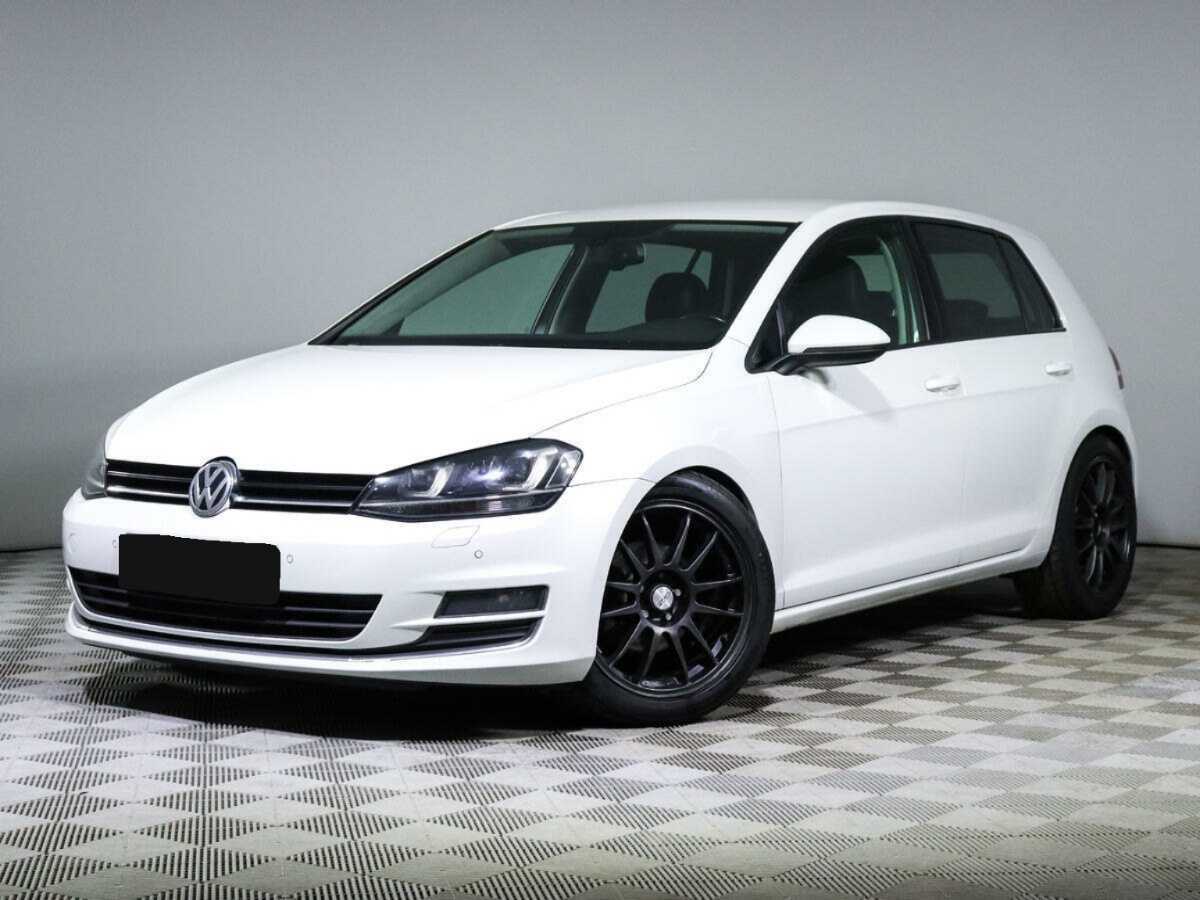 Volkswagen Golf 2013 года с пробегом. Посмотреть фото