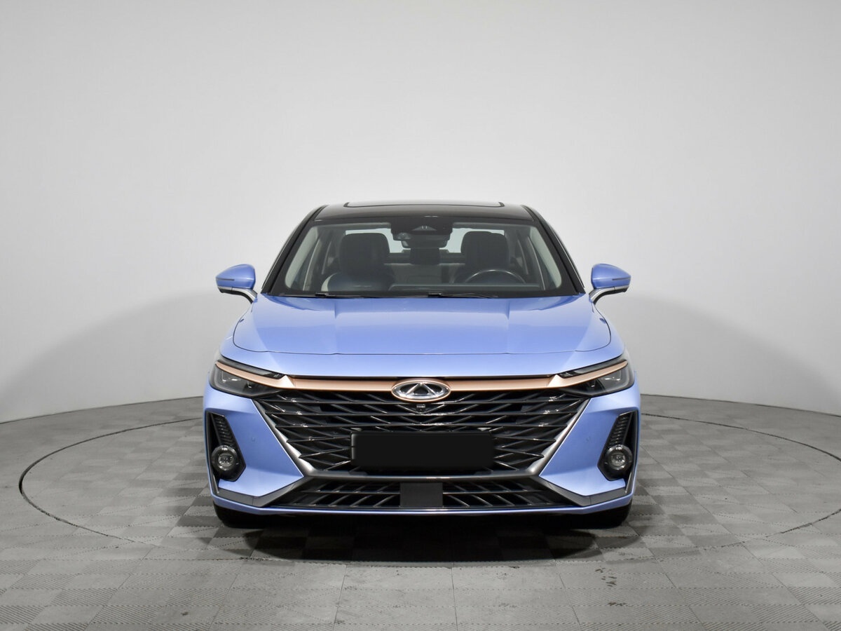 Chery Arrizo 8 2023 года с пробегом. Фото: #1