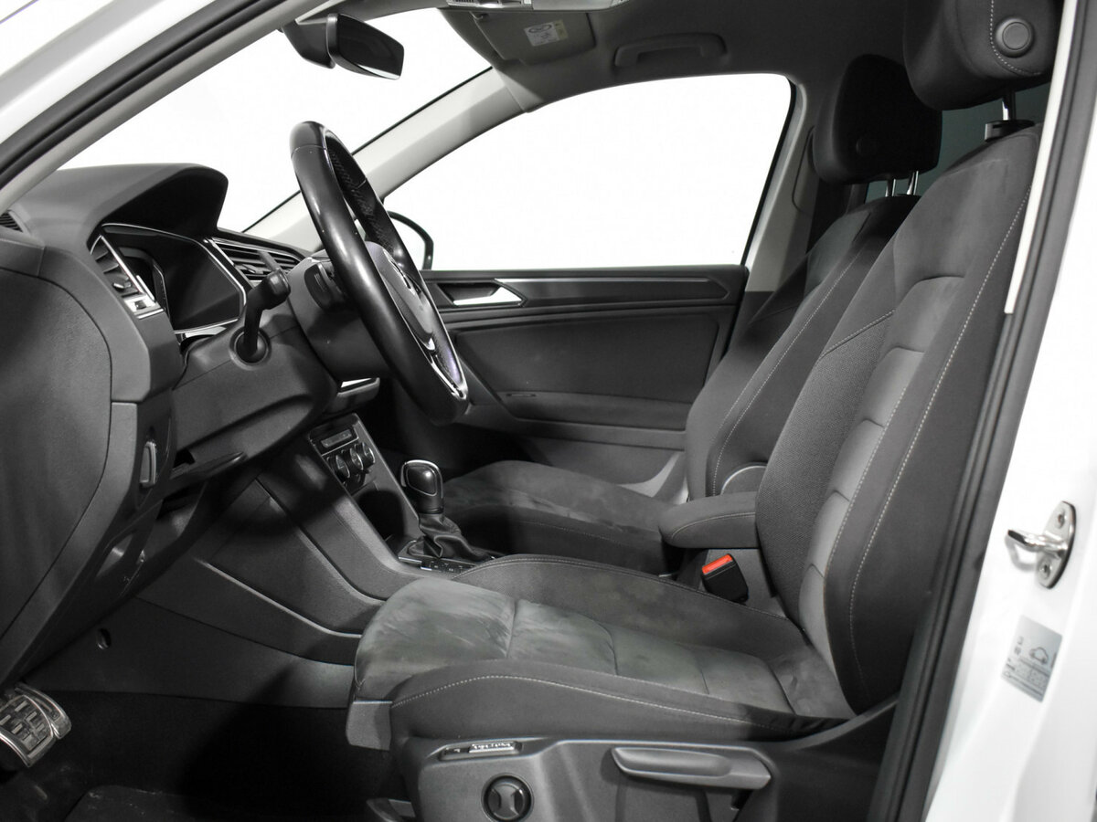 Volkswagen Tiguan 2020 года с пробегом. Фото: #9