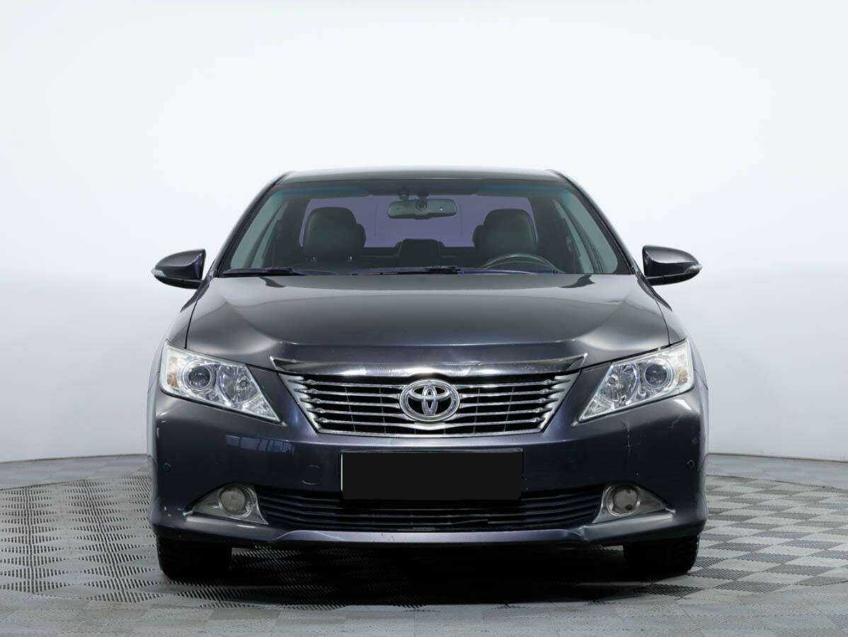 Toyota Camry 2013 года с пробегом. Фото: #0