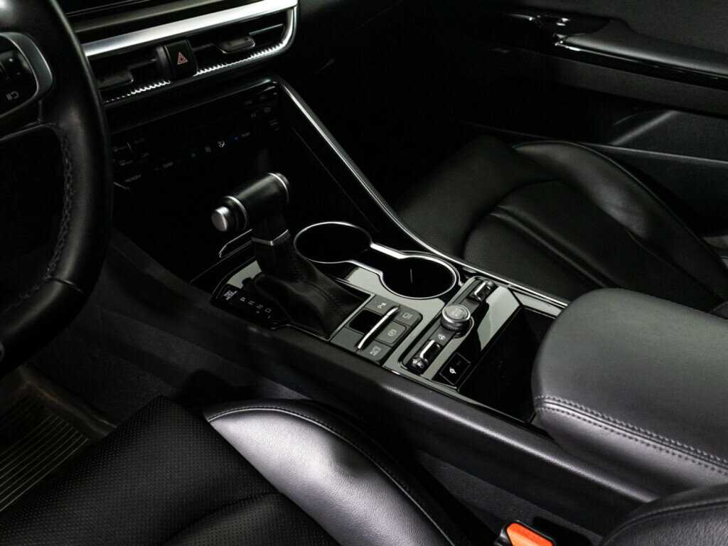 Kia K5 2021 года с пробегом. Фото: #18