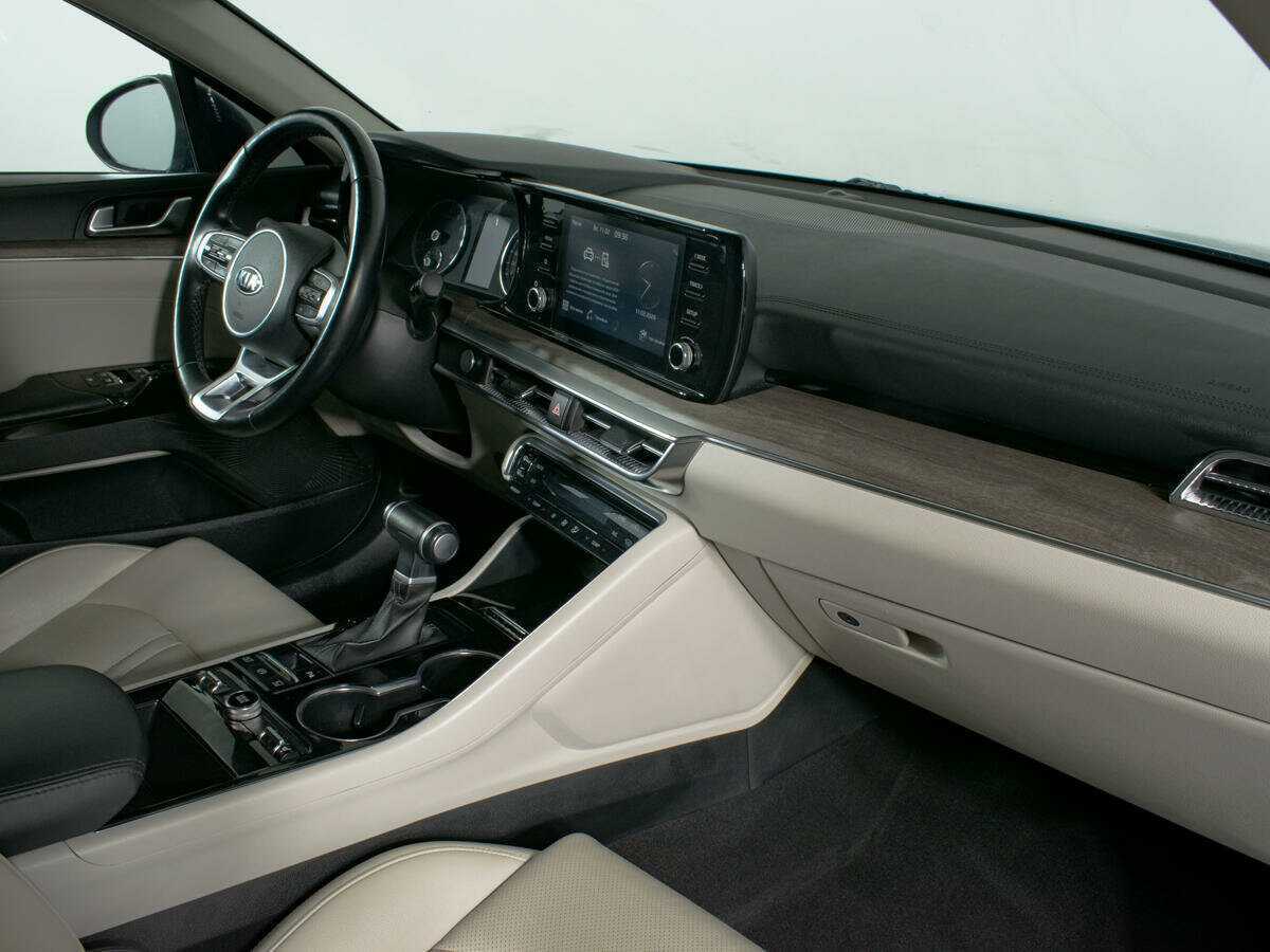 Kia K5 2020 года с пробегом. Фото: #8