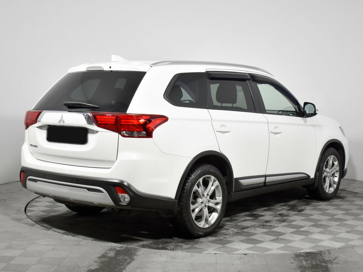 Mitsubishi Outlander 2020 года с пробегом. Фото: #4