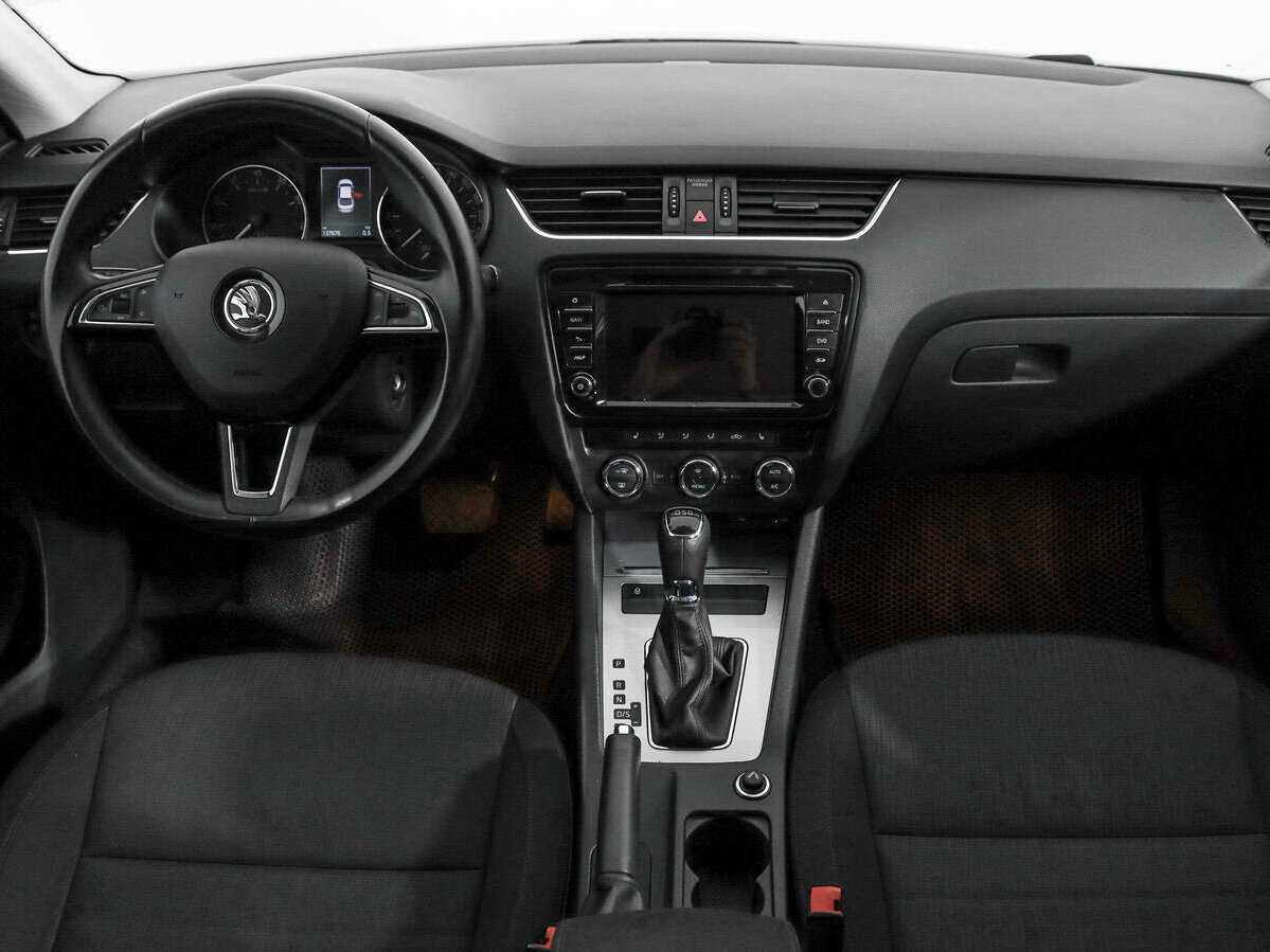 Skoda Octavia 2016 года с пробегом. Фото: #11
