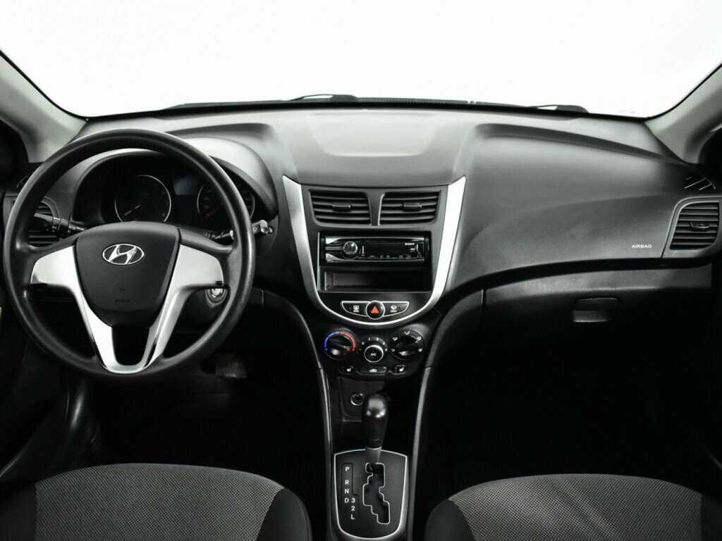 Hyundai Solaris 2012 года с пробегом. Фото: #11