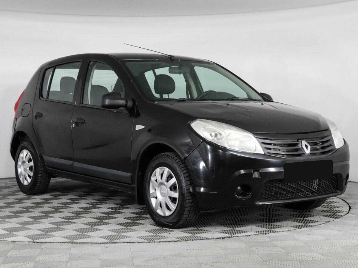 Renault Sandero 2012 года с пробегом. Фото: #1