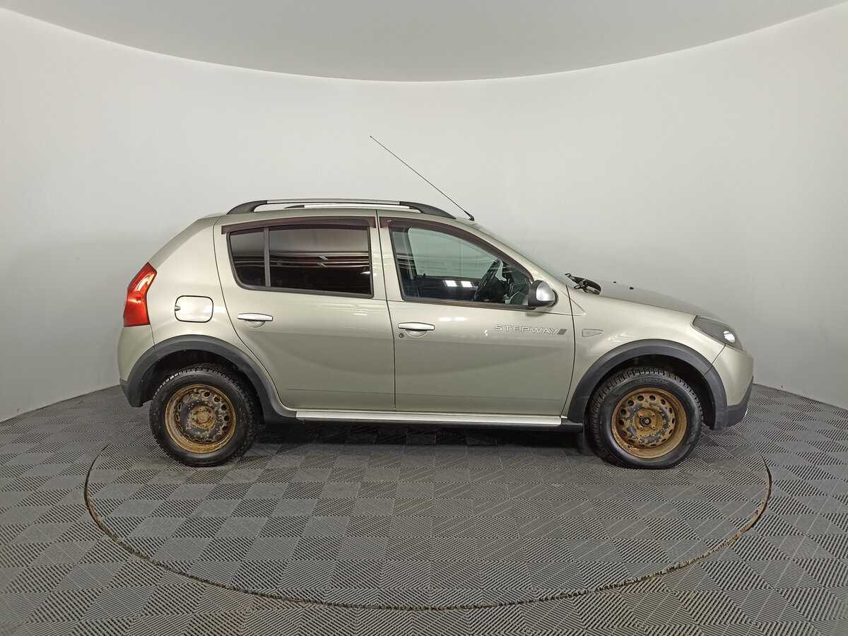 Renault Sandero 2014 года с пробегом. Фото: #3