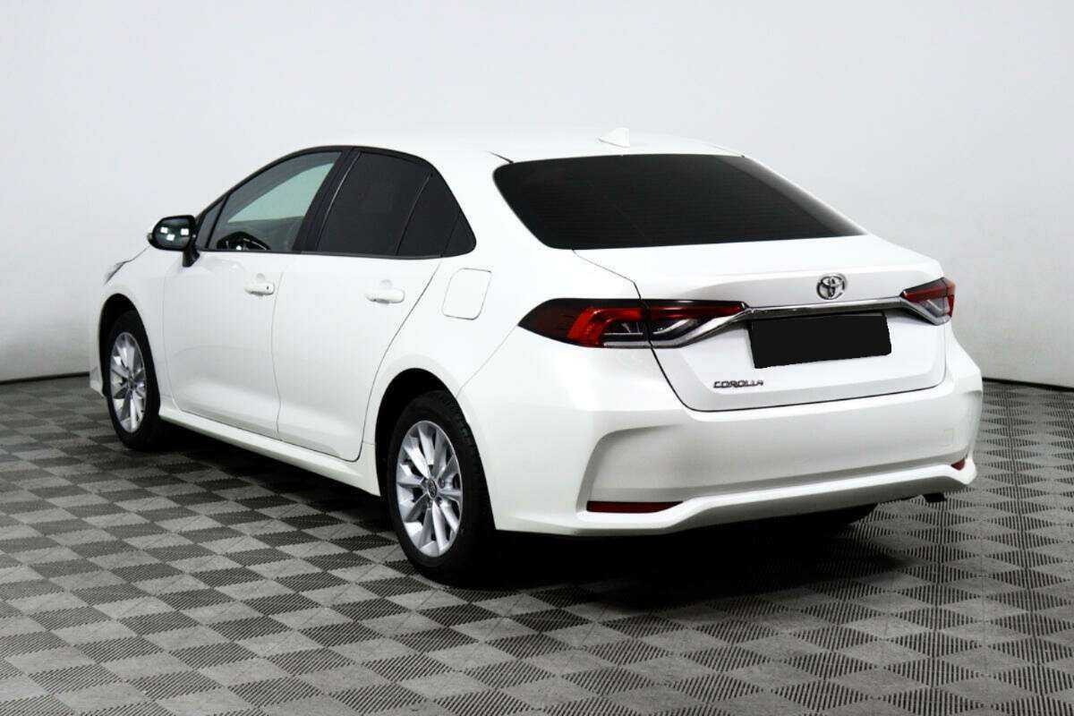 Toyota Corolla 2021 года с пробегом. Фото: #6