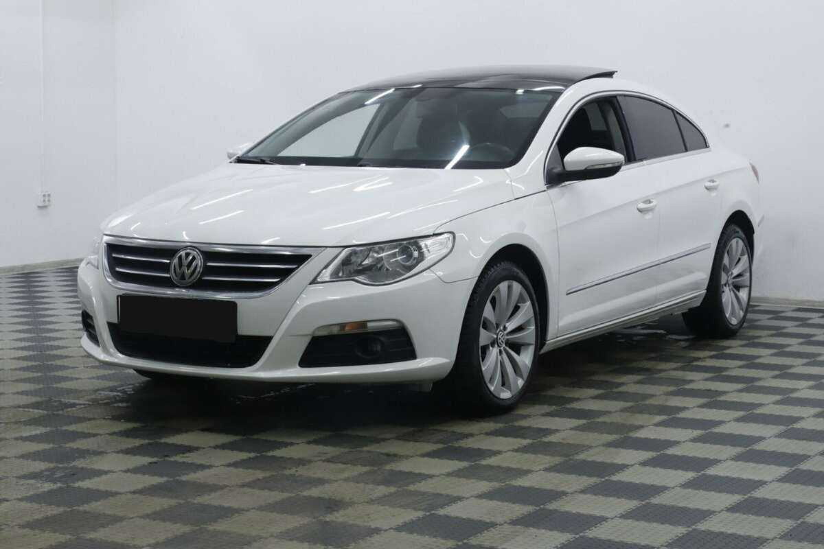 Volkswagen Passat CC 2012 года с пробегом. Фото: #0