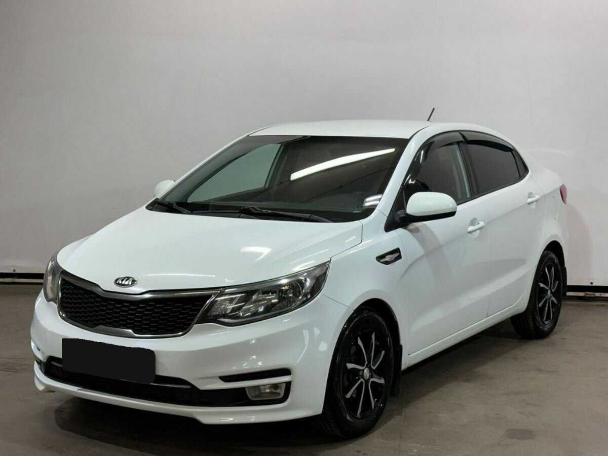 Kia Rio 2017 года с пробегом. Посмотреть фото