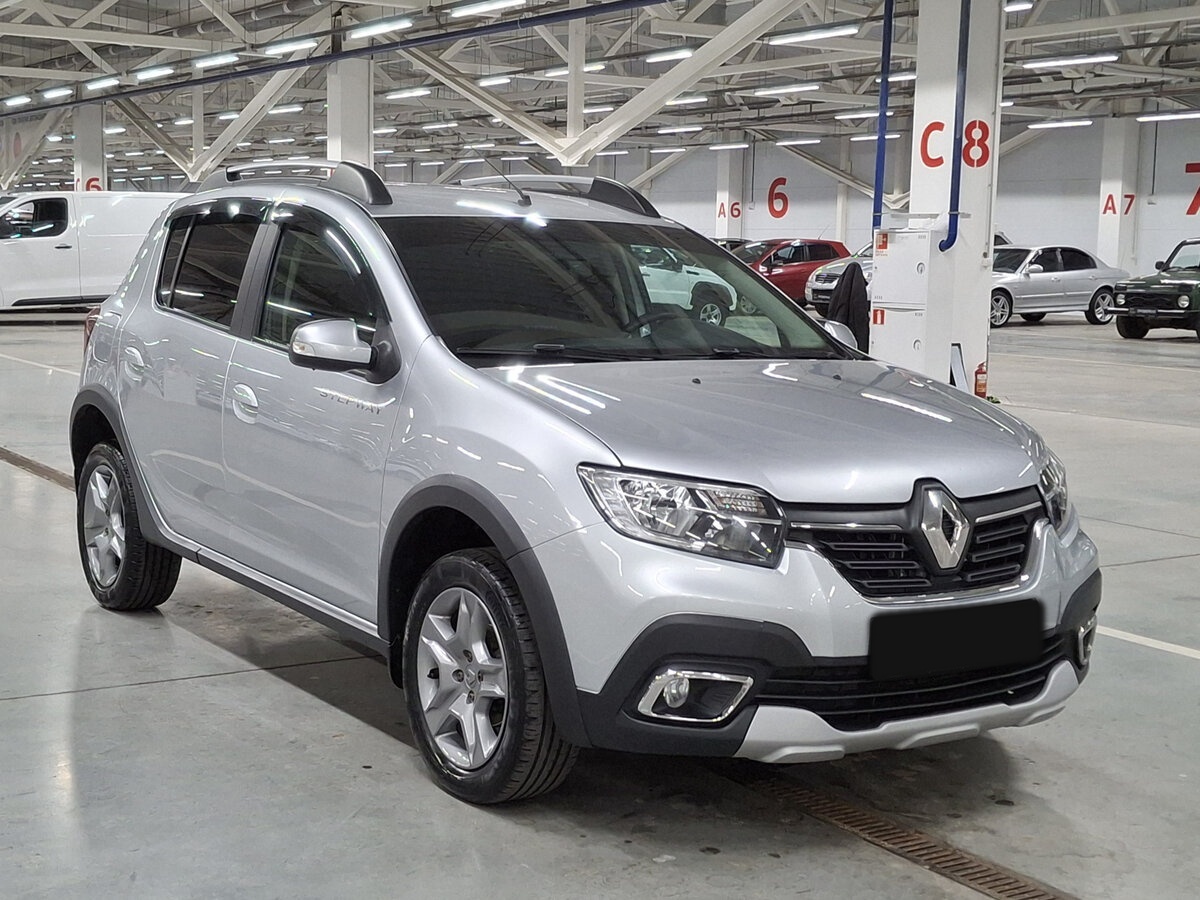 Renault Sandero 2021 года с пробегом. Фото: #2