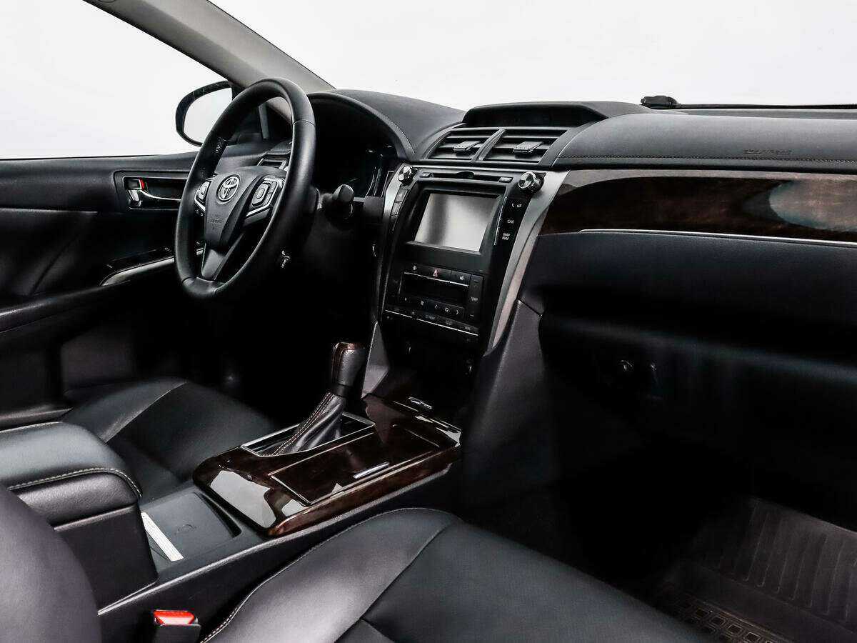 Toyota Camry 2016 года с пробегом. Фото: #13