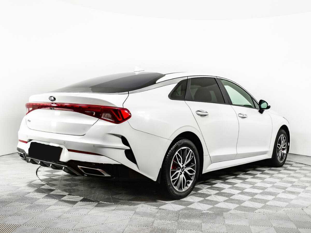 Kia K5 2021 года с пробегом. Фото: #4