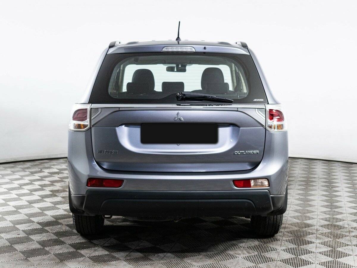 Mitsubishi Outlander 2012 года с пробегом. Фото: #4