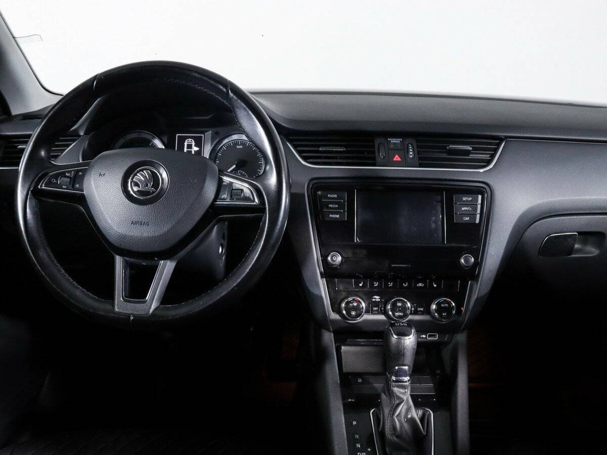 Skoda Octavia 2017 года с пробегом. Фото: #8