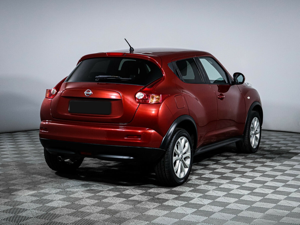 Nissan Juke 2014 года с пробегом. Фото: #3