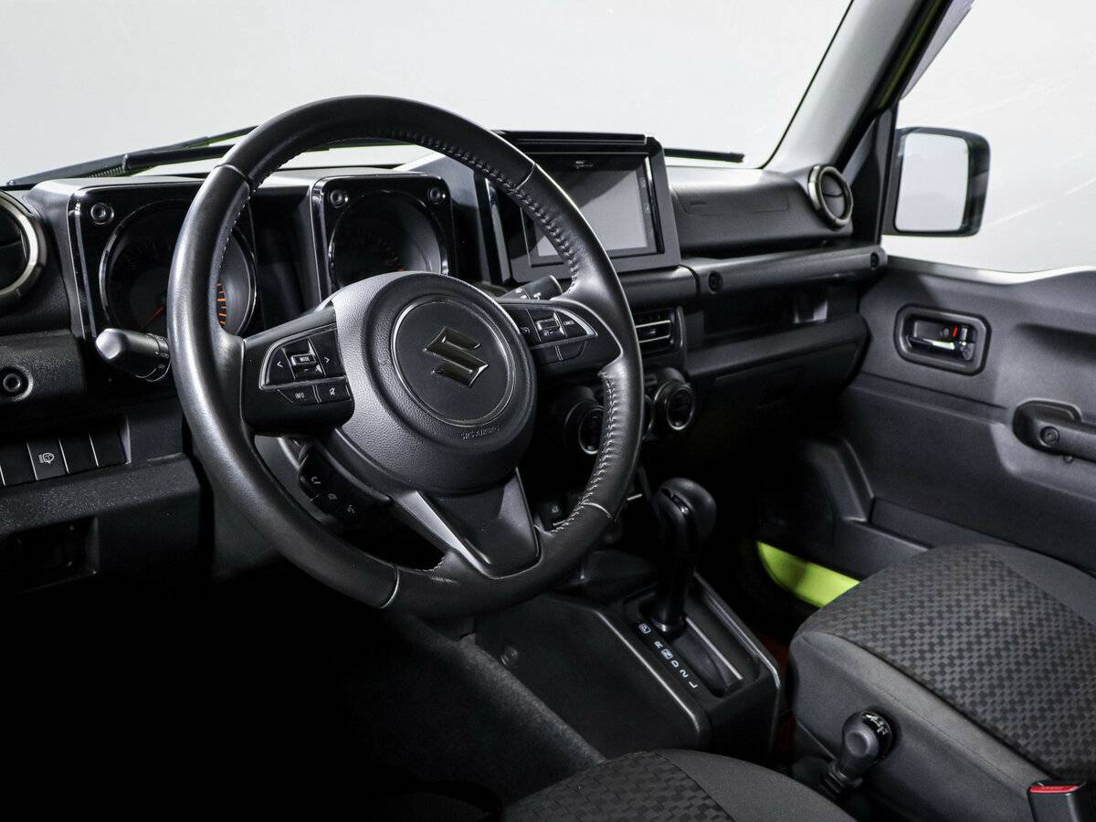 Suzuki Jimny 2020 года с пробегом. Фото: #9