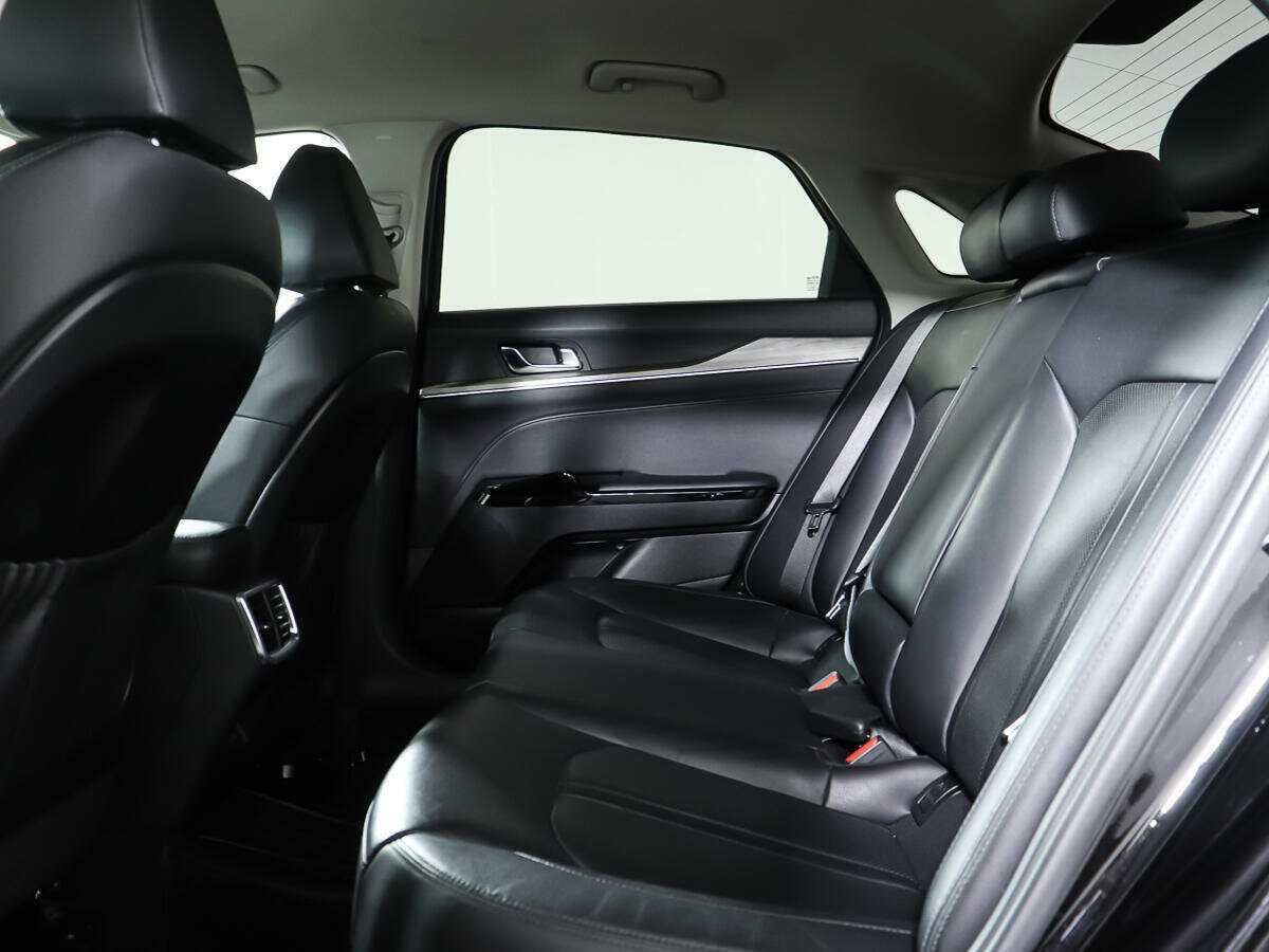 Kia K5 2020 года с пробегом. Фото: #8