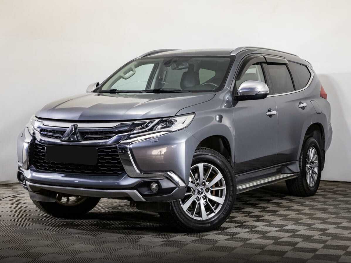 Mitsubishi Pajero Sport 2018 года с пробегом. Посмотреть фото
