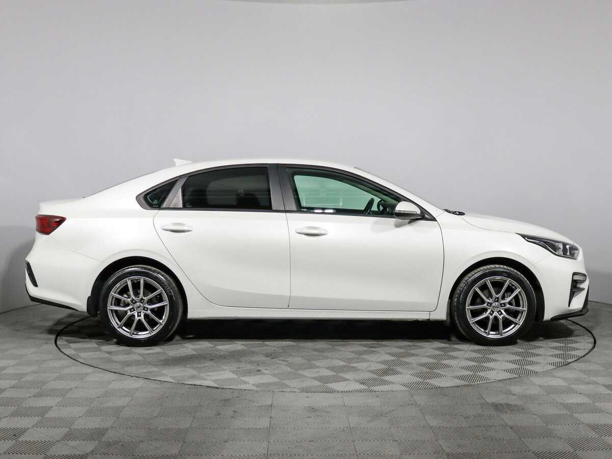 Kia Cerato 2019 года с пробегом. Фото: #3