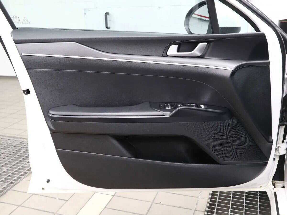 Kia K5 2020 года с пробегом. Фото: #7