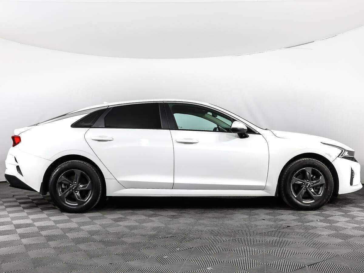 Kia K5 2020 года с пробегом. Фото: #3