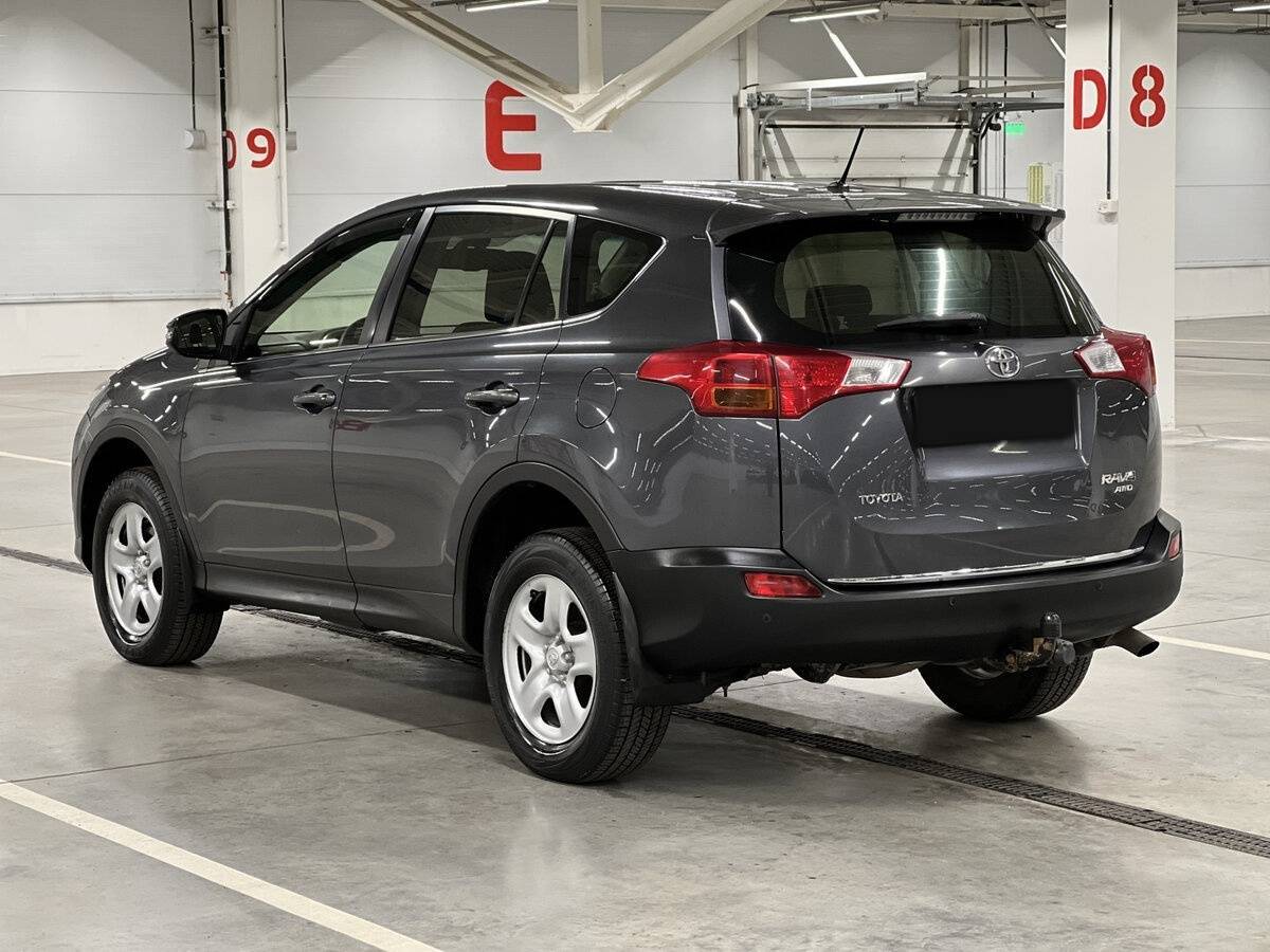 Toyota RAV4 2013 года с пробегом. Фото: #6