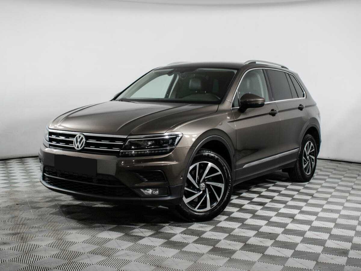 Volkswagen Tiguan 2018 года с пробегом. Посмотреть фото