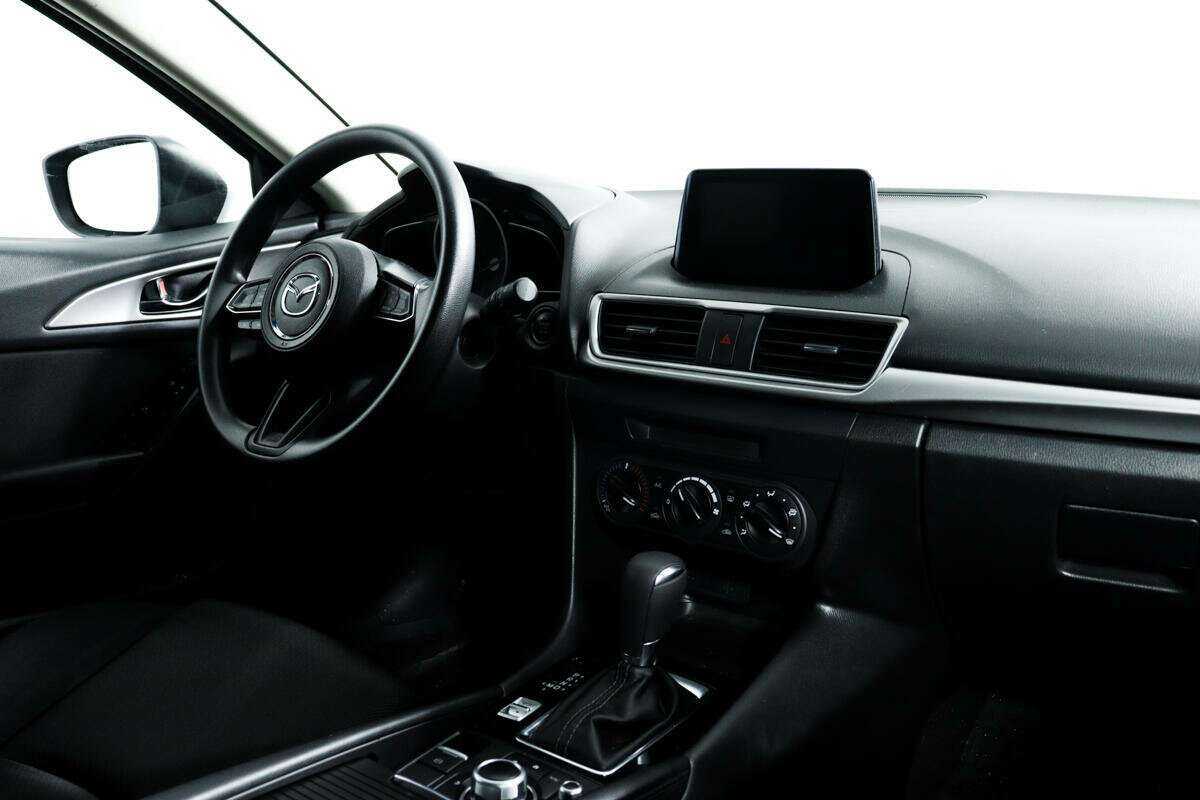 Mazda 3 2016 года с пробегом. Фото: #8