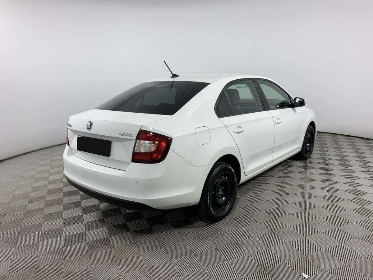 Skoda Rapid 2019 года с пробегом. Фото: #4