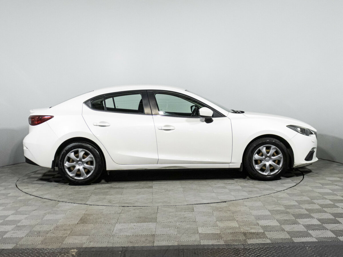 Mazda 3 2014 года с пробегом. Фото: #3