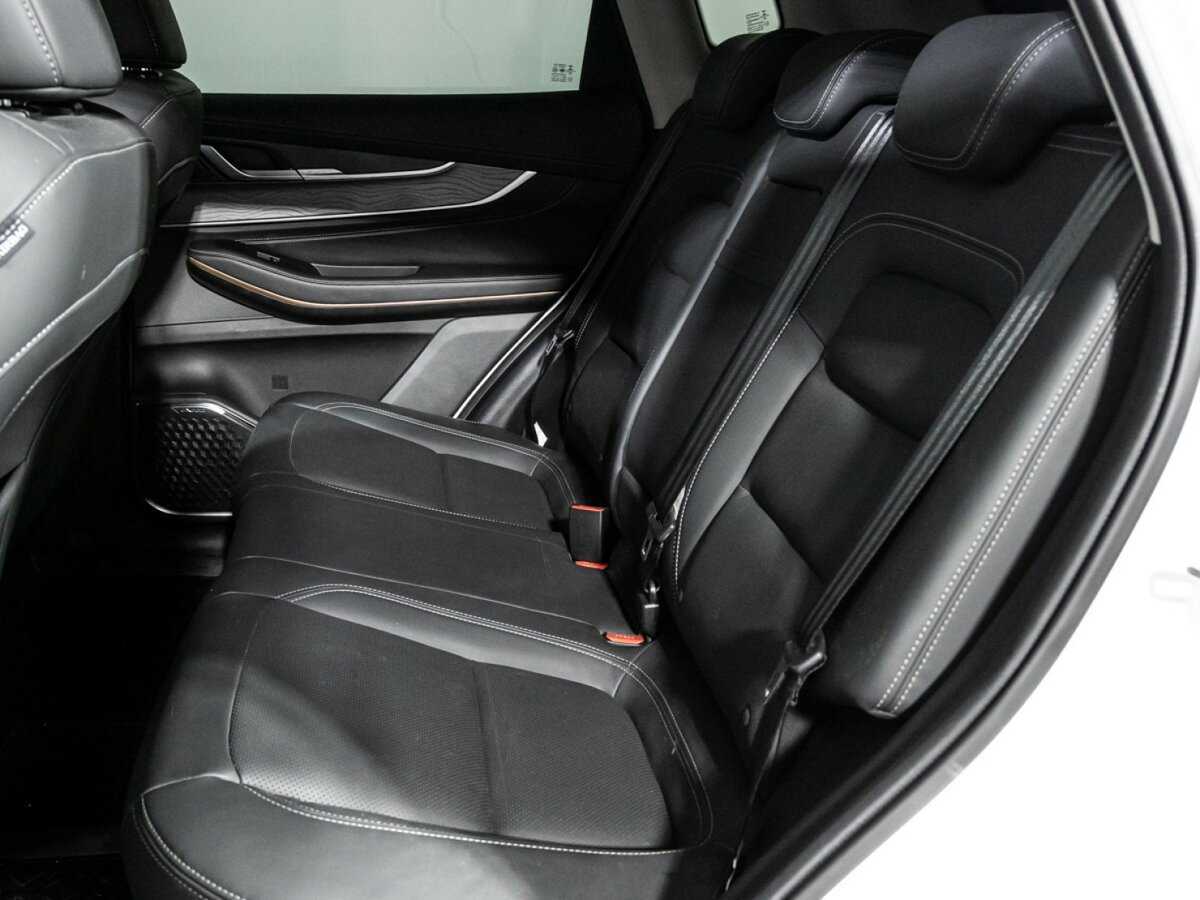 EXEED LX 2022 года с пробегом. Фото: #9