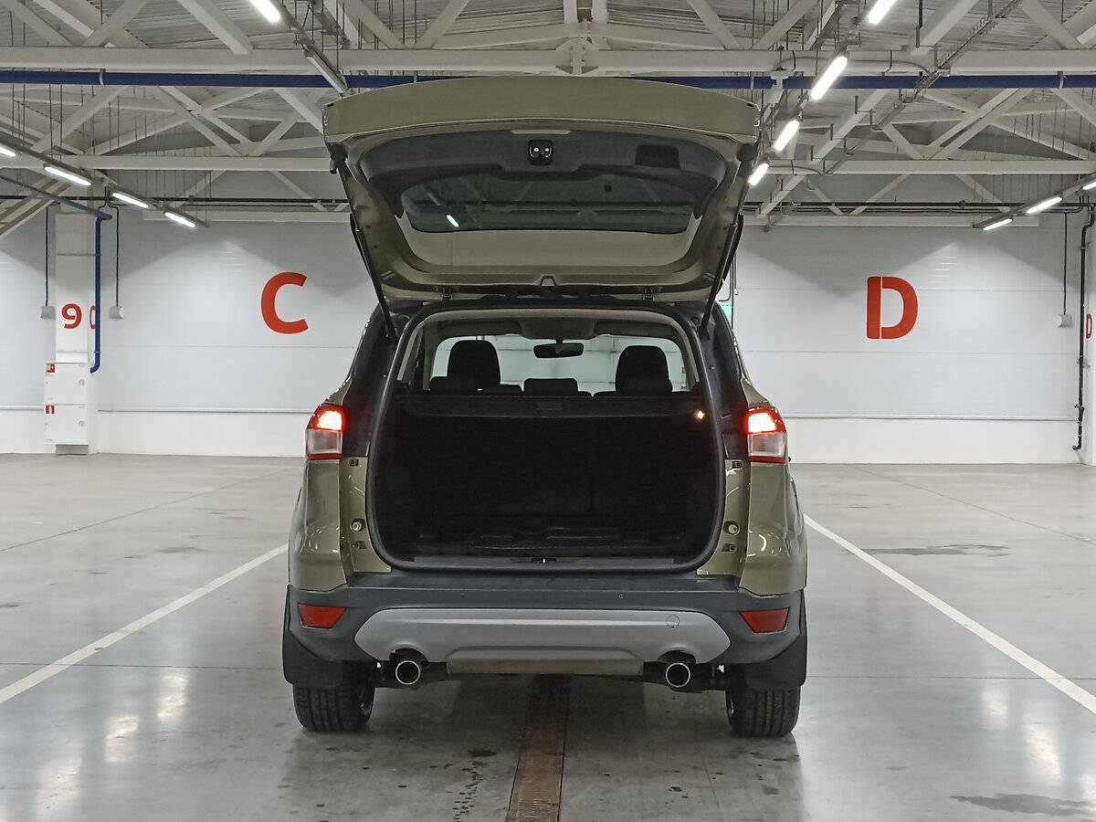 Ford Kuga 2014 года с пробегом. Фото: #9