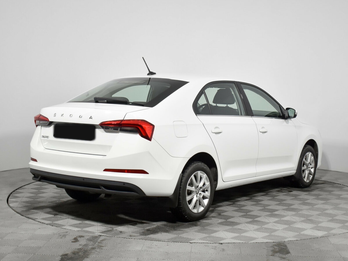 Skoda Rapid 2021 года с пробегом. Фото: #4