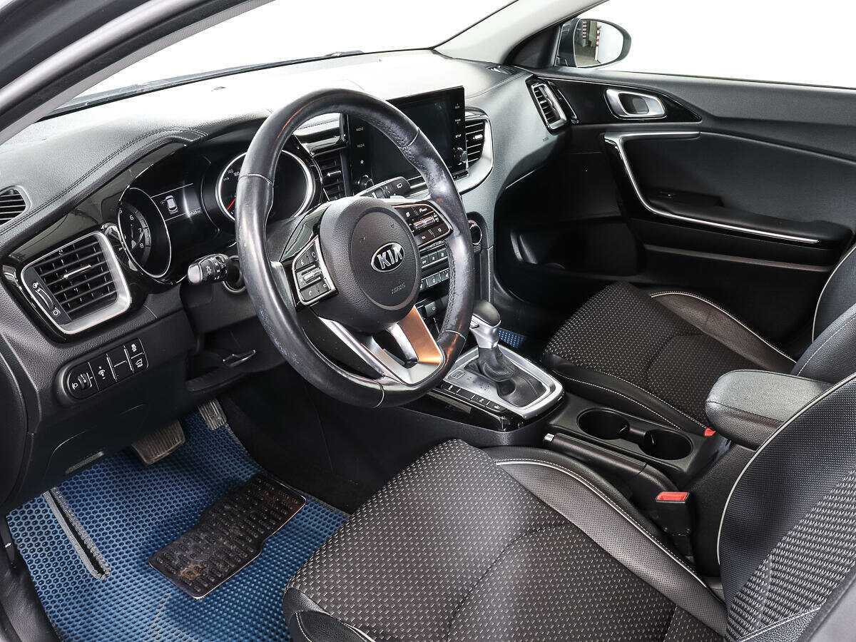 Kia XCeed 2020 года с пробегом. Фото: #12