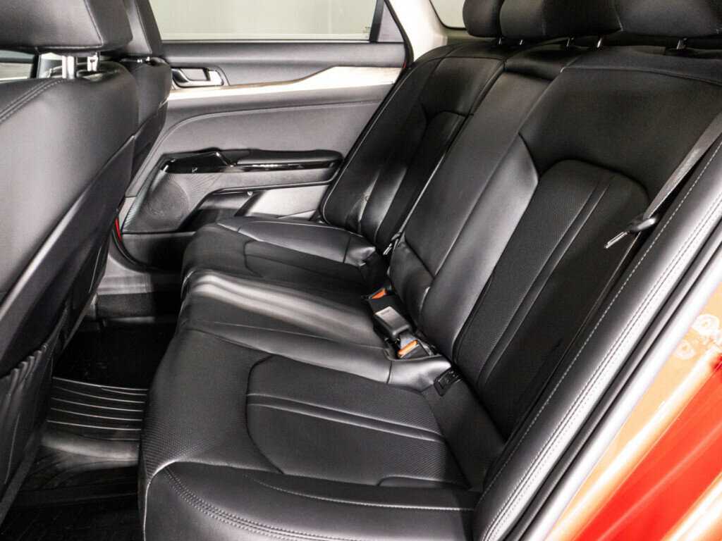 Kia K5 2022 года с пробегом. Фото: #10