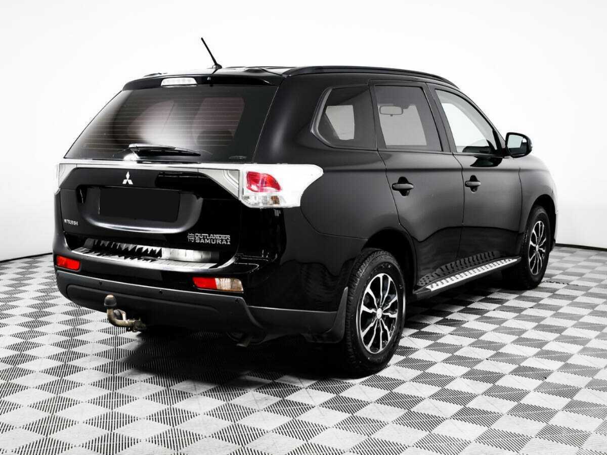Mitsubishi Outlander 2013 года с пробегом. Фото: #4